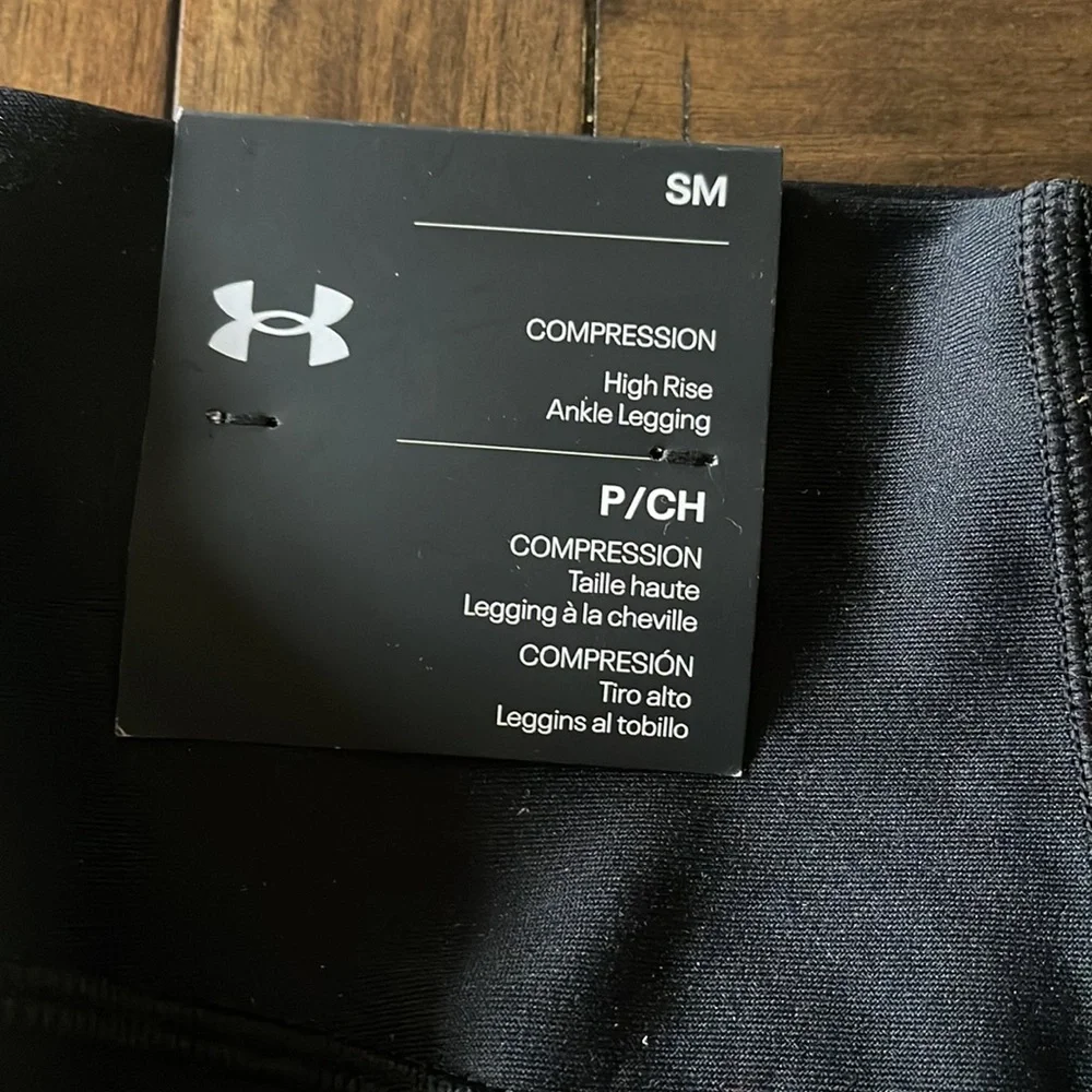 Under Armour Compression leggings small new - Picture 5 of 6